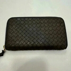 Bottega Veneta Intrecciato lamb skin brown zip around wallet
